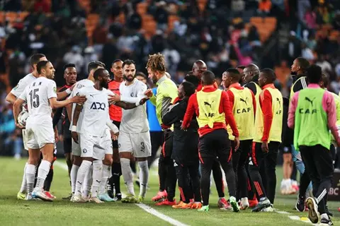 الحلم الأفريقي.. عناصر تلعب دورًا حاسمًا في مباراة بيراميدز وأورلاندو 